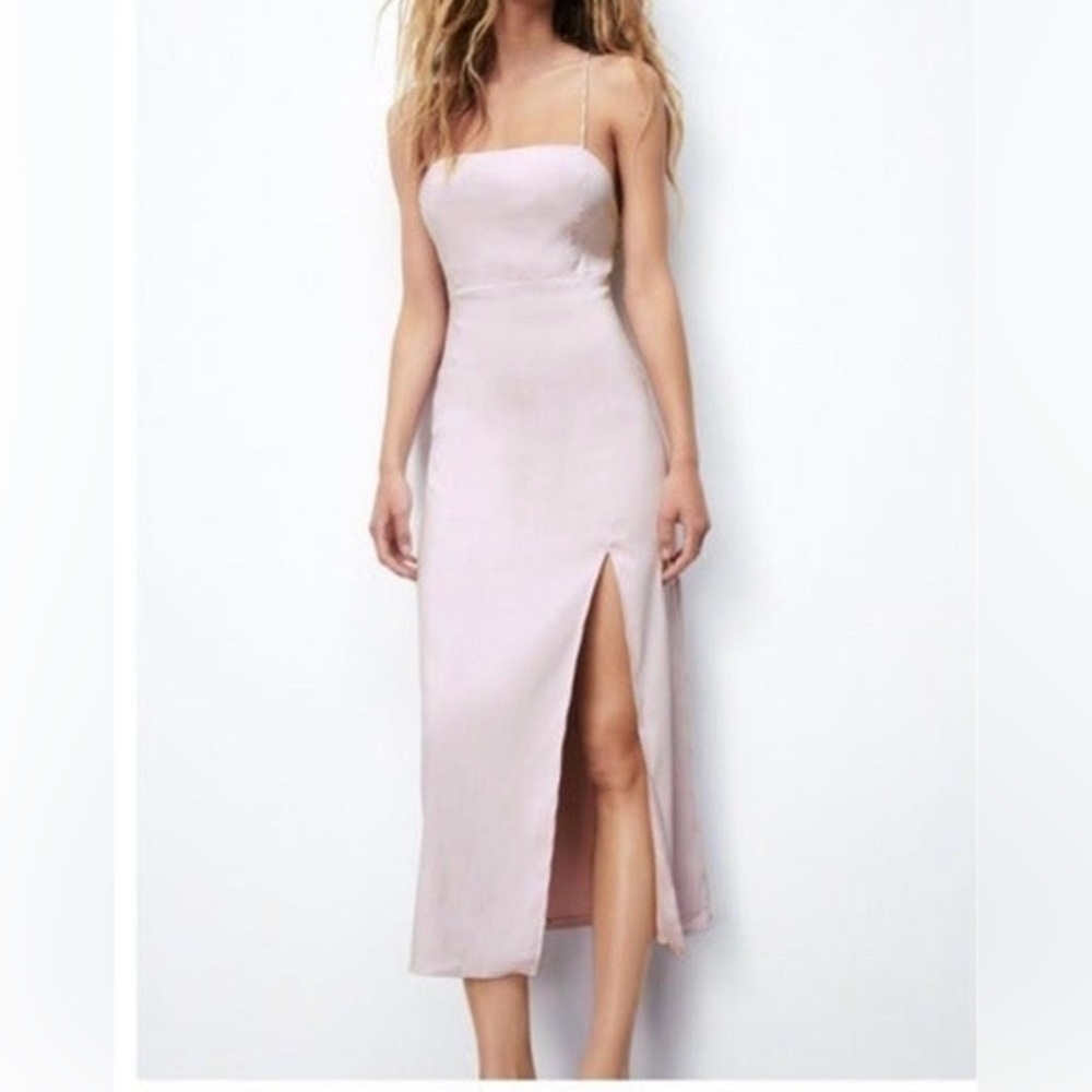 Elegant Lavender Spaghetti Strap Dress